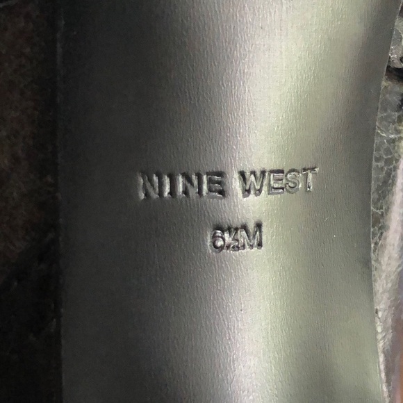 NINE WEST olive green boots peep toe ankle stiletto heels straps gold buckle 6.5 - Picture 9 of 12